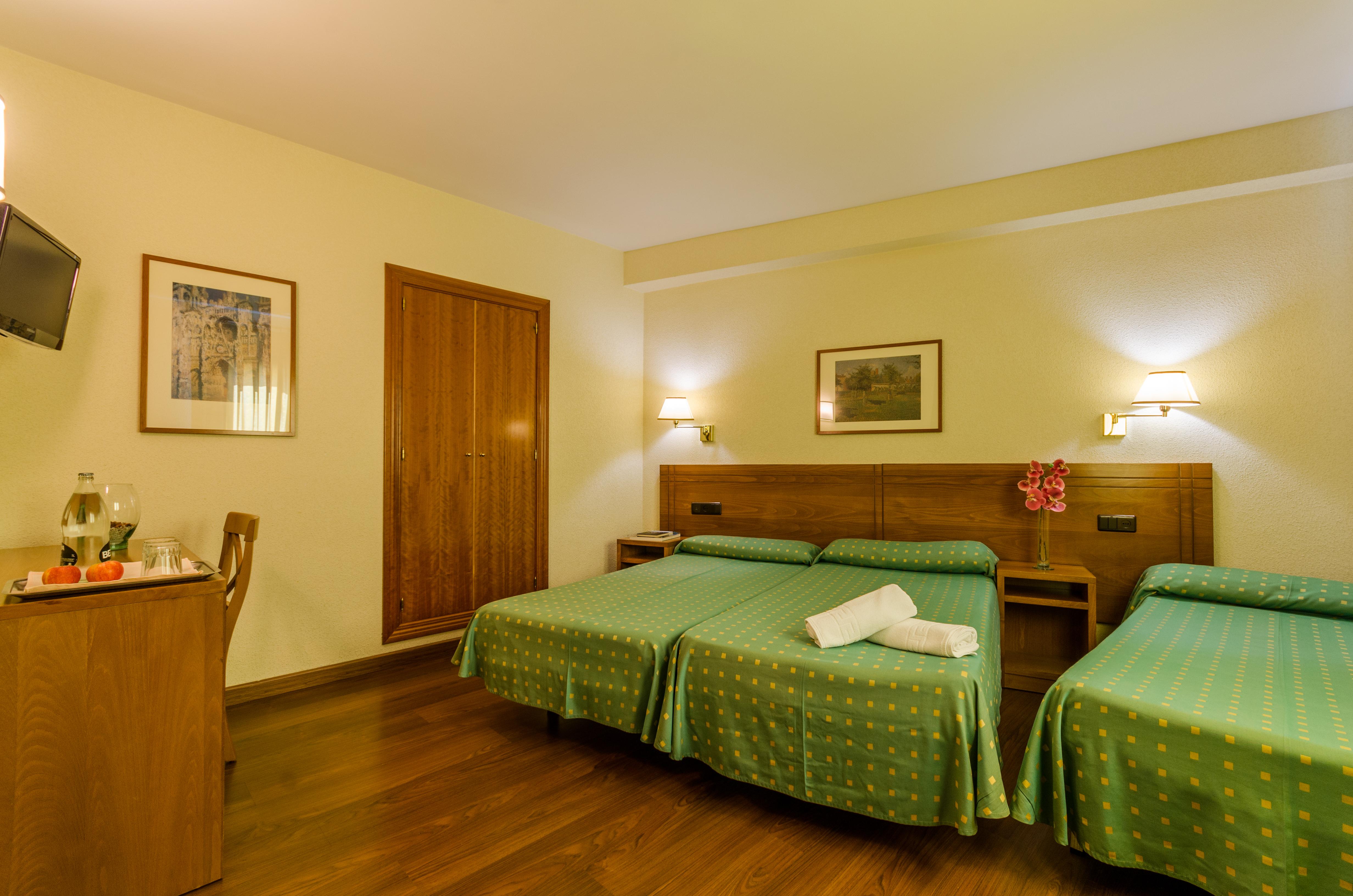 วายไอที กอนกิสตา เด โตเลโด Hotel ภายนอก รูปภาพ