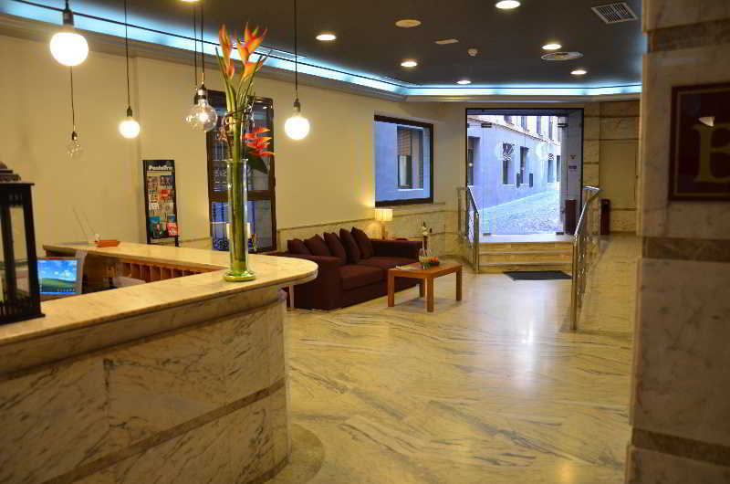 วายไอที กอนกิสตา เด โตเลโด Hotel ภายนอก รูปภาพ