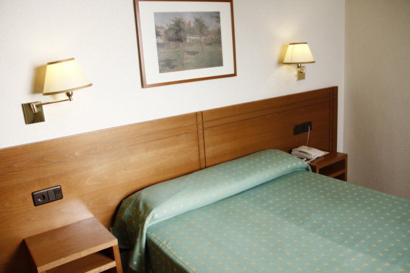วายไอที กอนกิสตา เด โตเลโด Hotel ห้อง รูปภาพ